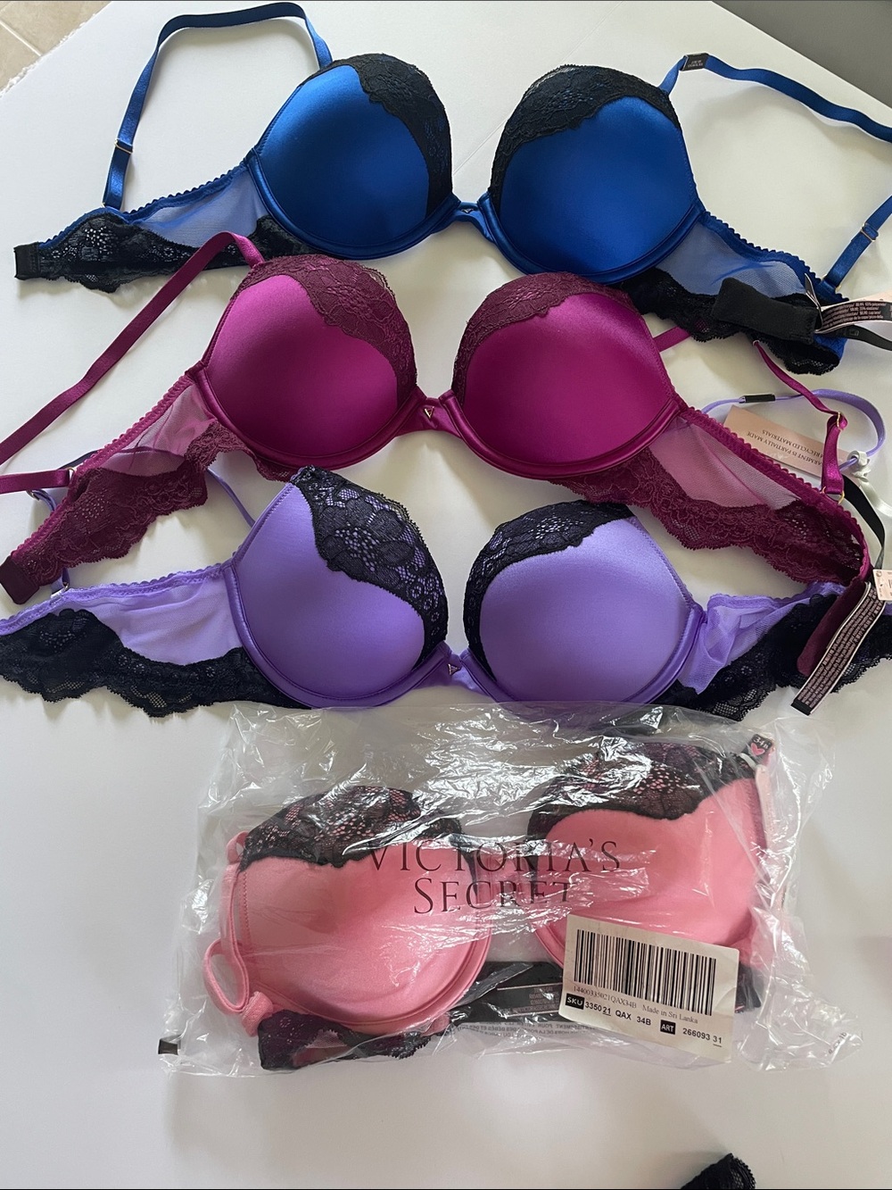 NWT 4 Victorias Secret Very Sexy Push Up 34 B 2 Panties Medium - Picture 8 of 9